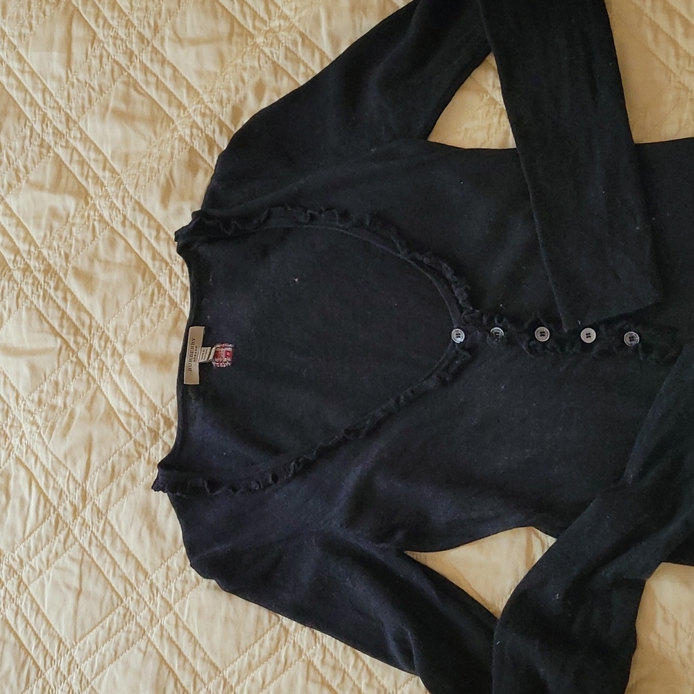 Burberry sweater